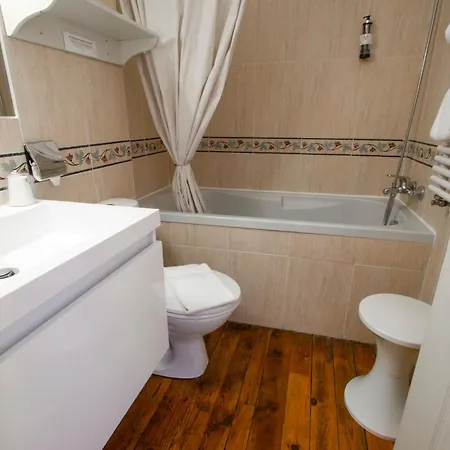 De L'isere Otel 3*